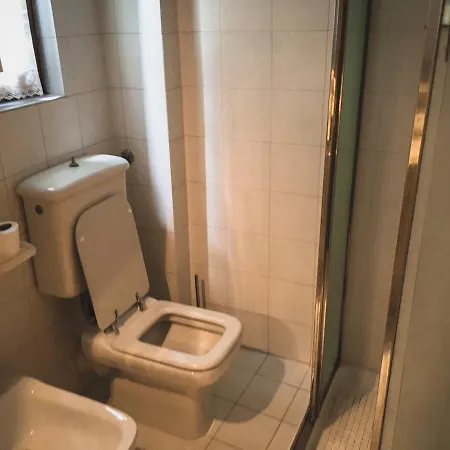 公寓 La Casina Di Chiara 普拉托